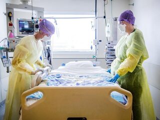 Veerkracht: 'De samenleving moet zien hoe het voor patiënten en zorgmedewerkers was'