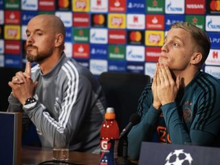 Ten Hag na uitschakeling Ajax: 'Voorin missen we wel wat'