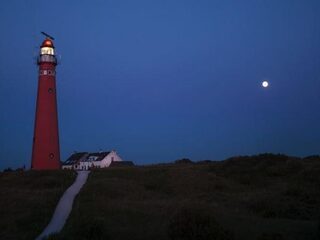 NPO Radio 1 zendt nacht lang uit vanaf Schiermonnikoog