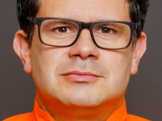 Turnclub PAX geeft geen gehoor aan KNGU-verzoek en zet coach Kiens nog niet opzij