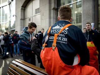 Mogelijk verbod op pulsvissen: 'Regering heeft fout op fout gestapeld'