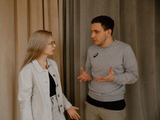 Veel mensen thuis: aantal burenruzies neemt explosief toe