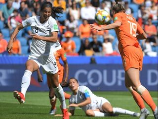 NOS Voetbalpodcast #48: 'Oranje was lamgeslagen van de spanning'