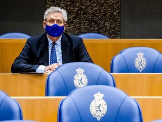 Henk Krol wil duidelijke maatregelen en wekelijkse persconferentie: 'Mensen snappen het niet meer'