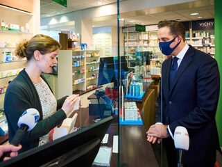 Run op coronazelftests bij apotheek