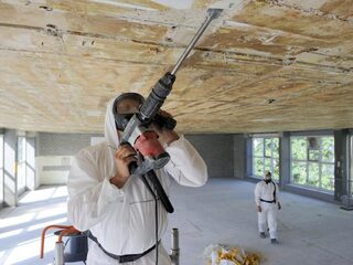 Asbest aangetroffen in huis: waar moet je op letten?