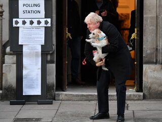 Lia van Bekhoven over Britse verkiezingen: 'Merkwaardigste ooit'