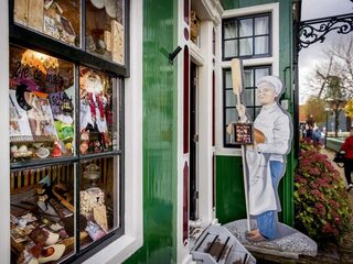 Waarom kiest Sinterklaas de Zaanse Schans?