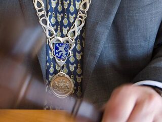 Stand.nl: De Eerste Kamer moet de weg vrij maken voor een gekozen burgemeester