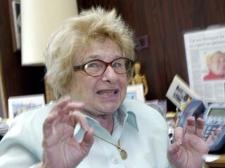 Hoe Dr. Ruth seks naar de huiskamers van preuts Amerika bracht