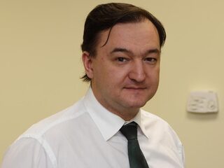 Podcast De Dag: hoe de dood van een Rus voor anti-corruptiewetten zorgt