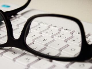 Hoe ontstaat bijziendheid en hoe voorkom je het?