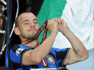 Hoge woord is eruit: recordinternational Sneijder beëindigt profcarrière