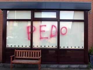 'Pedojagen moet strafbaar worden'