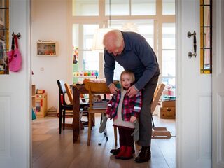 Podcast De Dag: Aan huis gekluisterd door versoepeling