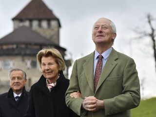 Liechtensteinse vorst laat volk kiezen: meer macht of vertrek