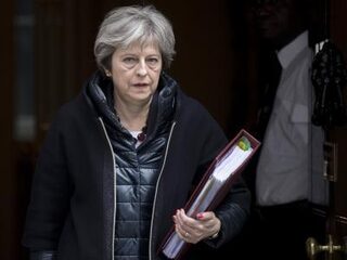 Groot-Brittannië zet 23 Russische diplomaten uit wegens zaak-Skripal