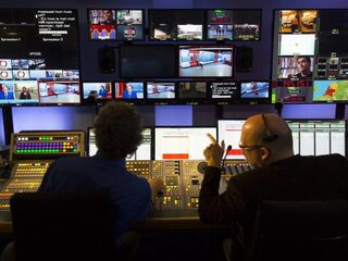 Hoe objectief is de NOS? Dat vraagt Tom Lash zich af