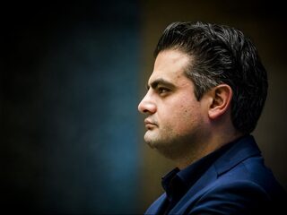 'Karaktervol' dat Arib motie heeft ondertekend