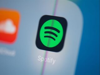 Podcasts NPO Radio 1 nu ook te beluisteren via Spotify