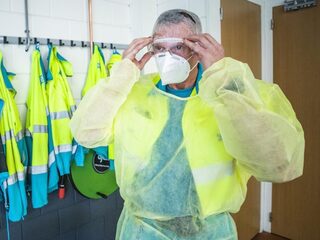 Werkgevers in zwaar weer door het coronavirus, maar wat mogen zij van jou als werknemer vragen?