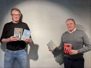 Op zoek naar tips voor een boeiend, interessant of goed boek?