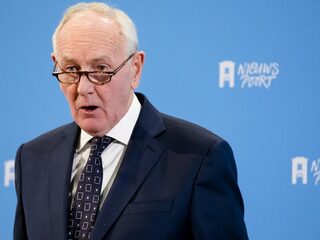 Remkes: 'Antidemocratische en anti-rechtsstatelijke krachten in partijen Tweede Kamer'