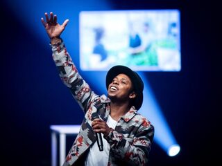 Typhoon: 'Ik heb een hele mooie intieme band met God'