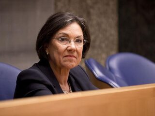 Gerdi Verbeet: ‘Het zou helpen als jonge mensen zichzelf minder centraal stellen’