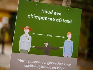 'Anderhalvemetersamenleving' is woord van het jaar