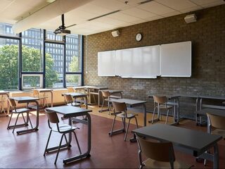 Demissionair minister Slob belooft landelijk meldpunt ongewenst gedrag