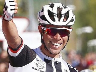 Matthews wint etappe, Froome neemt geel over van Aru