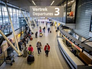 CDA: ook piloten bij overleg over Schiphol