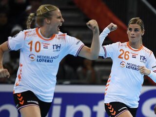 Rafael van der Vaart over handbalvrouwen: 'Wat zijn die meiden goed!'