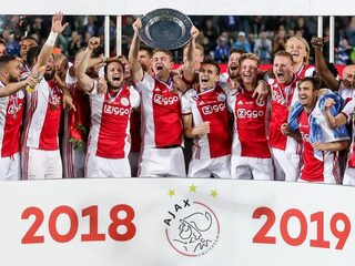 Ajax verzekert zich van 34ste landstitel