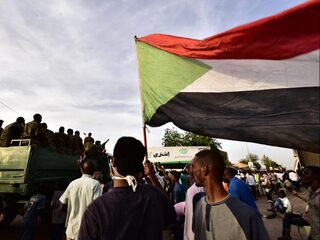 Podcast De Dag: 'Sudanezen willen bovenal na 30 jaar hun vrijheid terug'