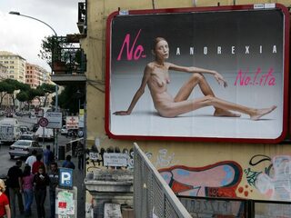 'Praat niet over, maar praat mét anorexiapatiënten’