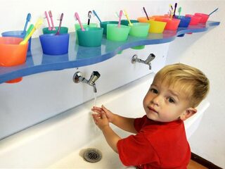 Stand.nl: Er moet een stressmeting komen voor kinderen onder de drie jaar