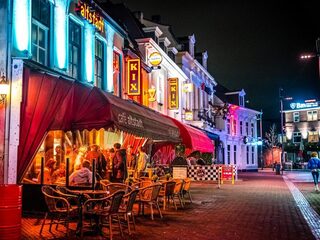 Alle scholen en horeca dicht in strijd tegen coronavirus