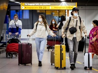 Stand.nl: 'Reizigers zouden eigenlijk hun voucher moeten gebruiken om een nieuwe vakantie te boeken'