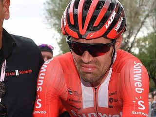 Gehavende Dumoulin stapt toch af in Giro