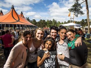 Doekoe, planga en sanka: Is straattaal een verloedering van het Nederlands?