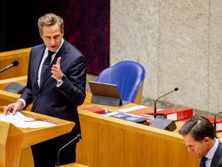 Advies aan De Jonge: negeer bij coronavaccin Gezondheidsraad