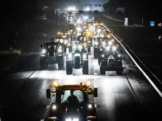 Tweede landelijke actiedag van start: groepen boeren veroorzaken files