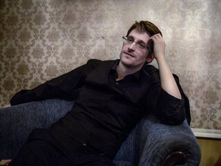Hoe Edward Snowden zijn vertrouwen in de overheid verloor