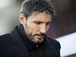 PSV ontslaat trainer Van Bommel