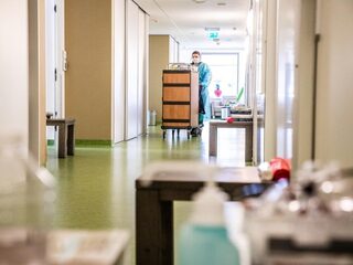 Situatie rond corona in verpleeghuizen 'was een klerezooi'