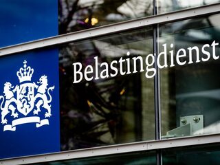 De Roast van Joost: 'Weg met het dubbele paspoort!'