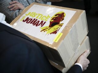 Advocaat van Van Laarhoven: 'Hij moet eerst naar het ziekenhuis'