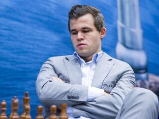 Geen voetbal, maar schaken in PSV-stadion